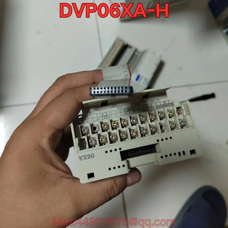 Second-hand DVP06XA-H module functional test is normal Missing cover Latest prices for August 2026