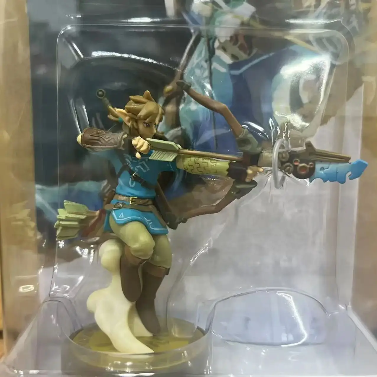 Artswift Store Figu… - image