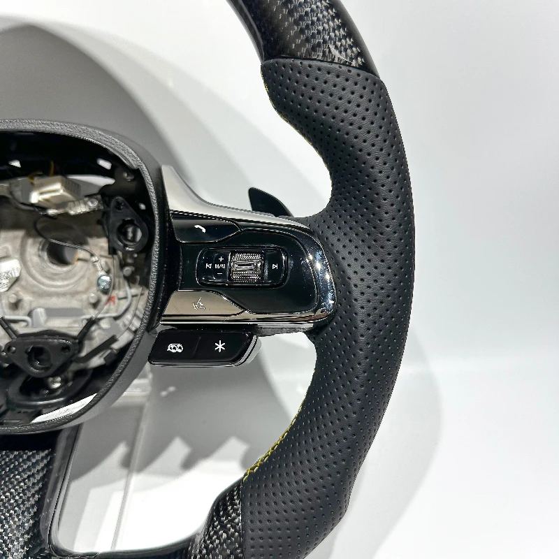 Genuine carbon fiber steering wheel, suitable for GAC Trumpchi Shadow Leopard J15 J16 Attitude