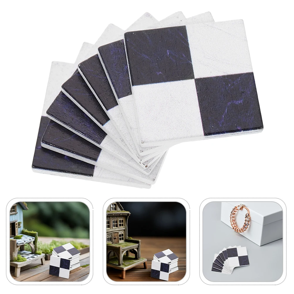 45 Stück schwarz-weiß karierte Miniatur-Holzbodenfliesen für Puppenhäuser, DIY-Mikrolandschaftsdekoration, Puppenhaus-Bodenbelag-Zubehör