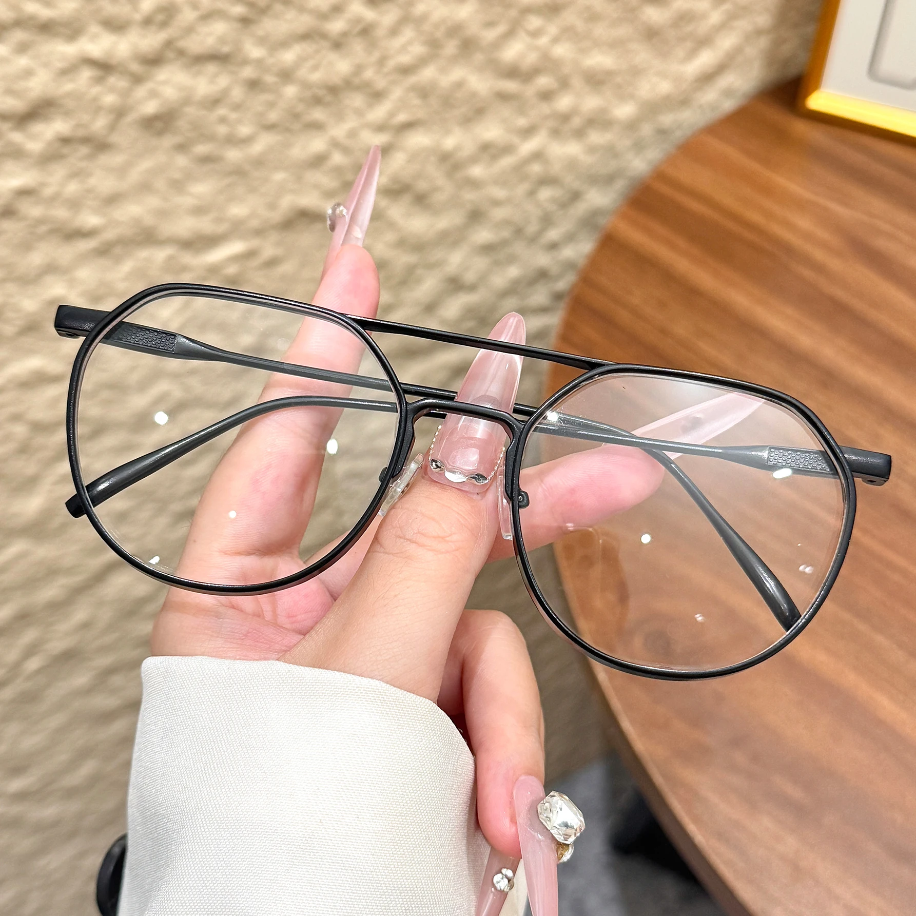 1 Stück photochrome Myopie-Brille, ultraleichte Brille mit Metallrahmen, Anti-Blaulicht-Myopie-Brille, transparente Brille, großer Rahmen