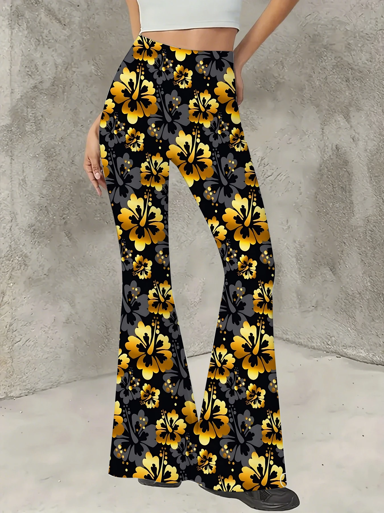 

Plus Size All-Over Print Flare Pants Women Stretchy High Waist Bell Bottom