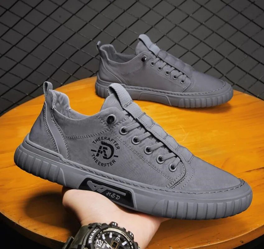 Men Casual Shoes Breathable Ice Silk Canvas Shoes Loafers Sneakers Outdoor Comfort Slip on Flat Vulacnized Shoes Adult Moccasins