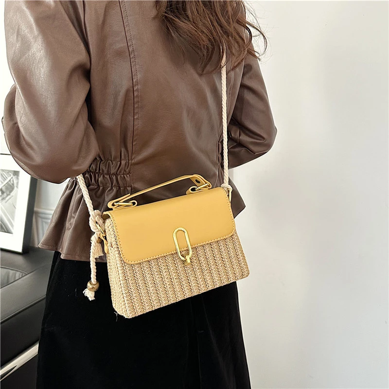 Summer Grass Woven Women\'s Shoulder Bag New Japanese Weaving Rope Crossbodybag Designer Buckle Open Shoulder Bag