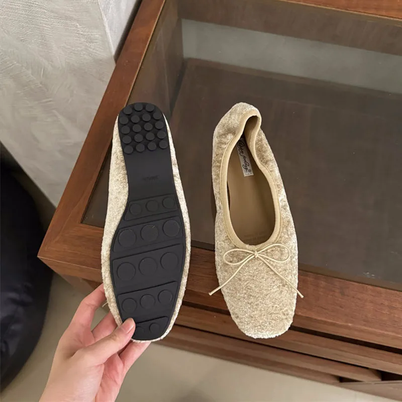 Weiche flache Schuhe für Damen, Neuheiten für Herbst und Winter, lässige Damen-Flachschuhe mit Schmetterlingsknoten, flache modische Flockschuhe für Damen – Detail 7