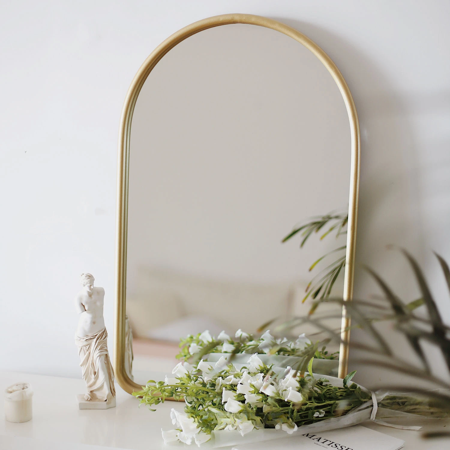 Nordic minimalist bathroom mirror wall with arch shaped dressing mirror, entrance decoration mirror