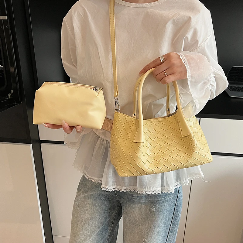 

Yellow Women's Crossbody Bag 2025 Trendy Woven Handbag Faionable oulder Bag Buet ape Soft PU Leather Pure Color