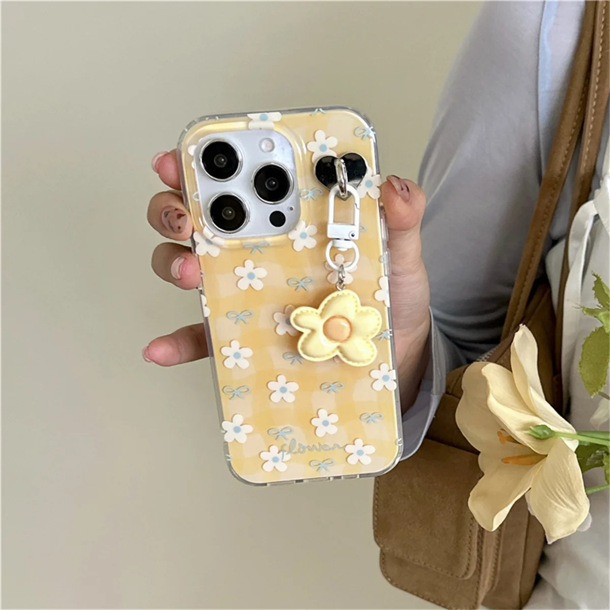 Funda de teléfono coreana con bonita flor para iPhone 16 Pro 13 14 15 Pro Max, Funda con colgante a prueba de golpes, Funda encantadora 15Pro