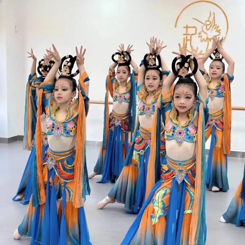 Dunhuang-Costume de danse classique pour filles, danse de groupe, vêtements de performance nationaux, Pipa