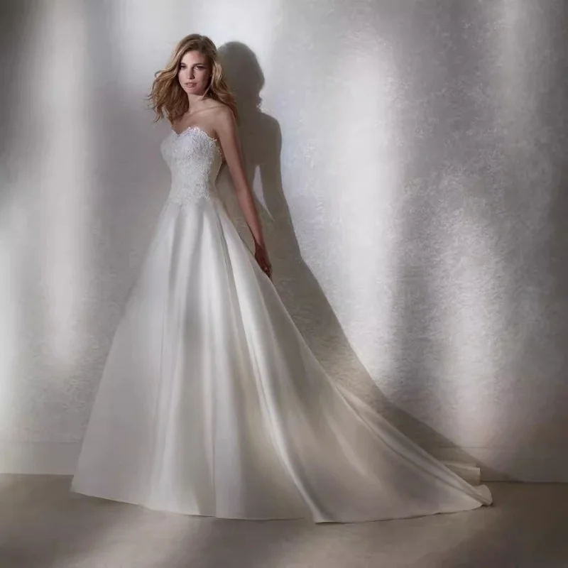 신부 웨딩 외출용 거즈 스트랩리스 하이웨이스트 슬리밍 여름 심플 새틴 텍스처 프레시 스타일