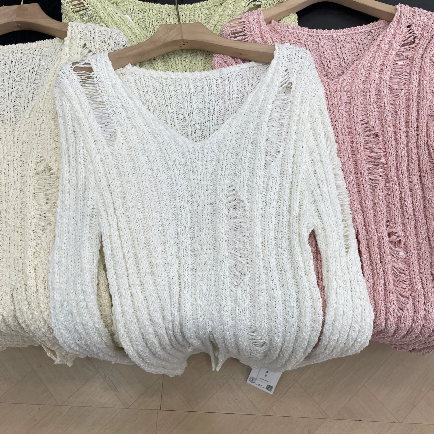 

Облегающий длинный свитер с отверстиями, однотонный свитер, осенний новый Sle, маленький дизайн, женский милый вязаный топ