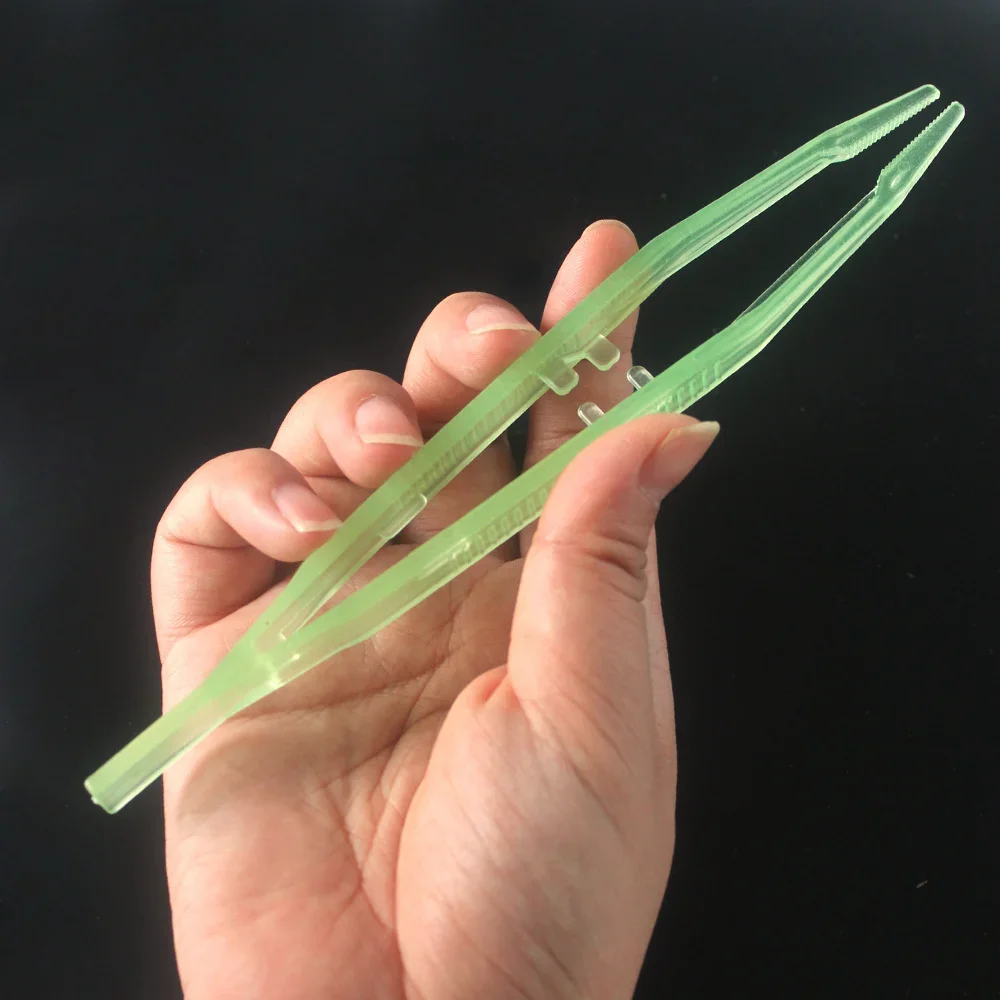 Length 18cm, good elasticity, pet reptile, tortoise, lizard, frog clip, feeding tool, luminous forceps clip