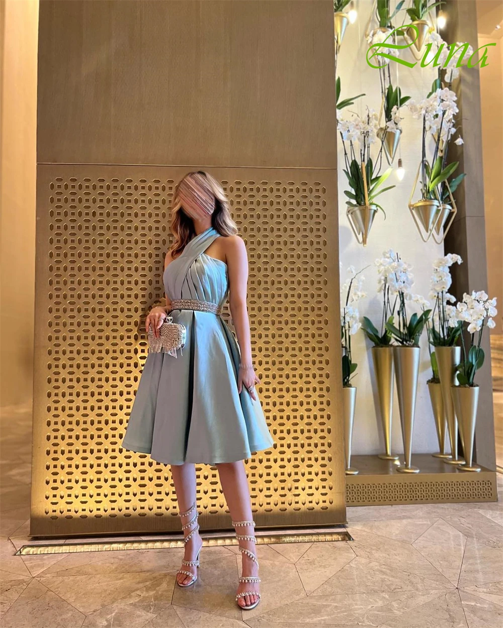 Personalizado clássico halter sem mangas vestido de noite de alta qualidade cetim vestidos de baile delicado a linha cristal cinto vestidos de festa