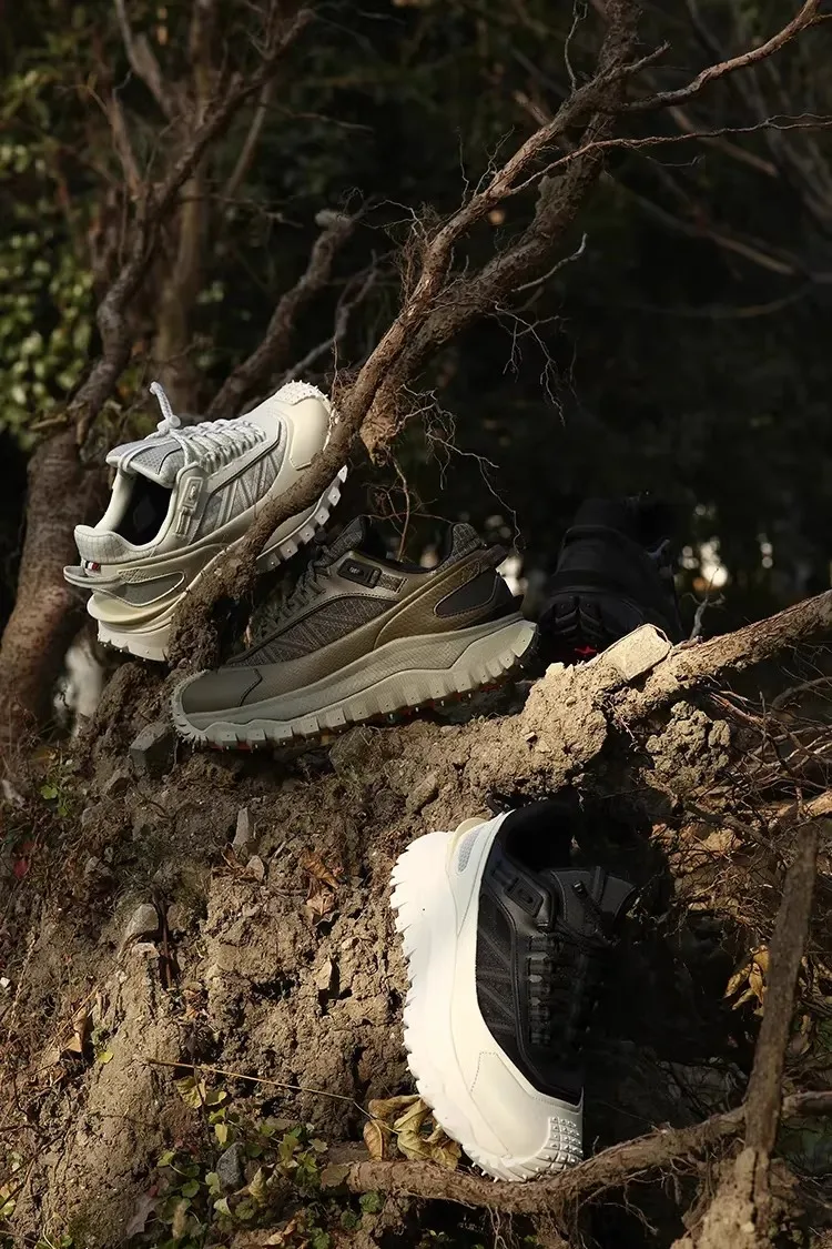 

Brand-new original brand professional mountaineering boots Fashionable hiking sneakers designer Thick-soled outdoor hiking boots