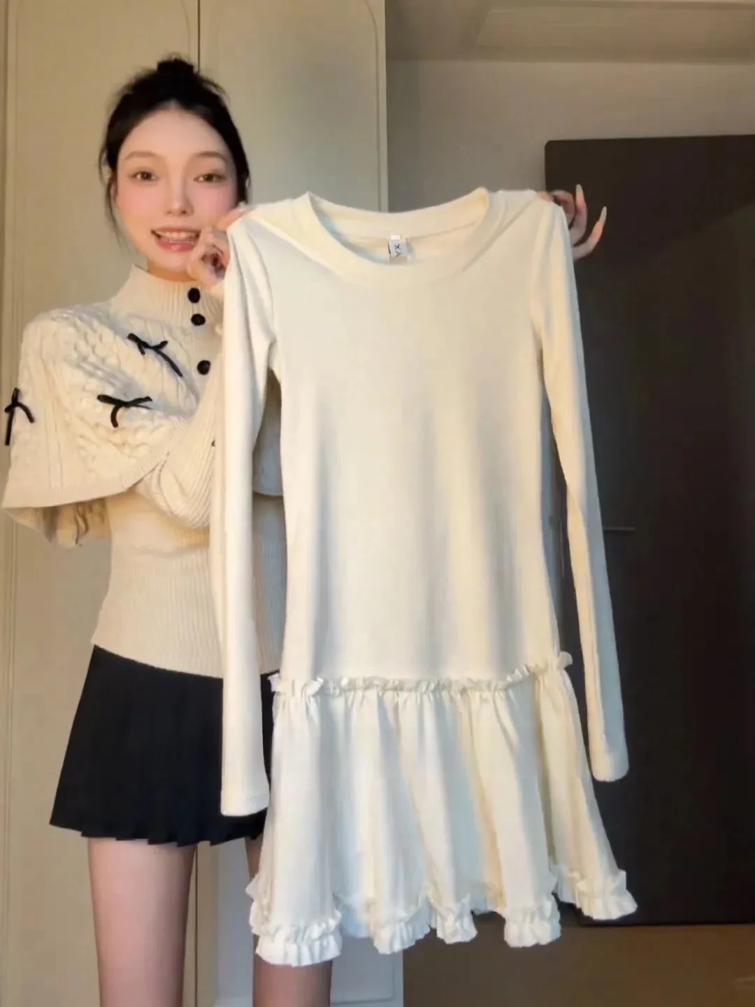 

Женская утепленная футболка больших размеров в корейском стиле с длинным рукавом, осенне-зимняя, приталенная, базовая, с цветочным принтом, бархатная