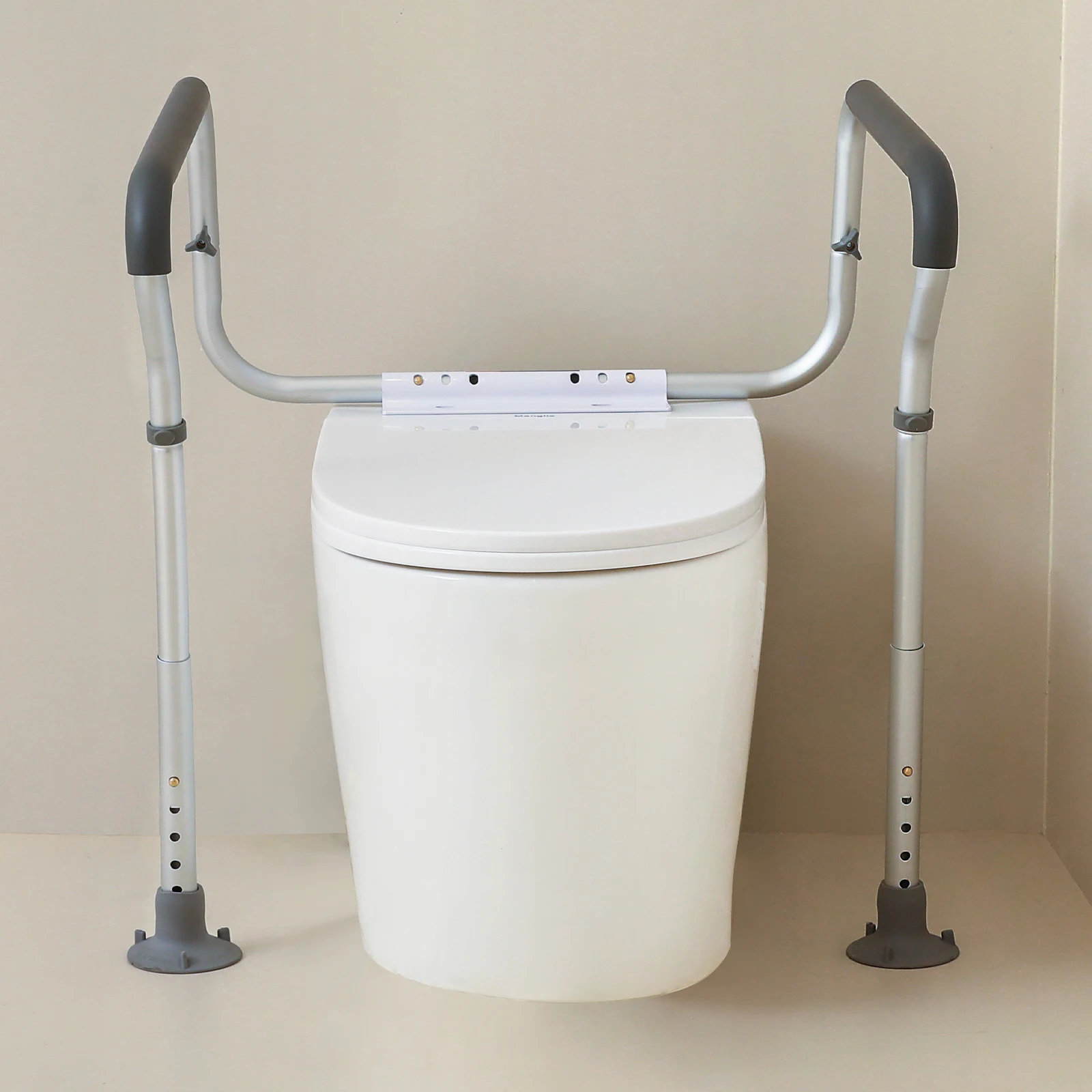 VEVOR Toilet Safety Rail, Bathroom Toilet Seat Frame Toilet Handles Grab Bars with Padded Armrests for Handicap Disabled Seniors