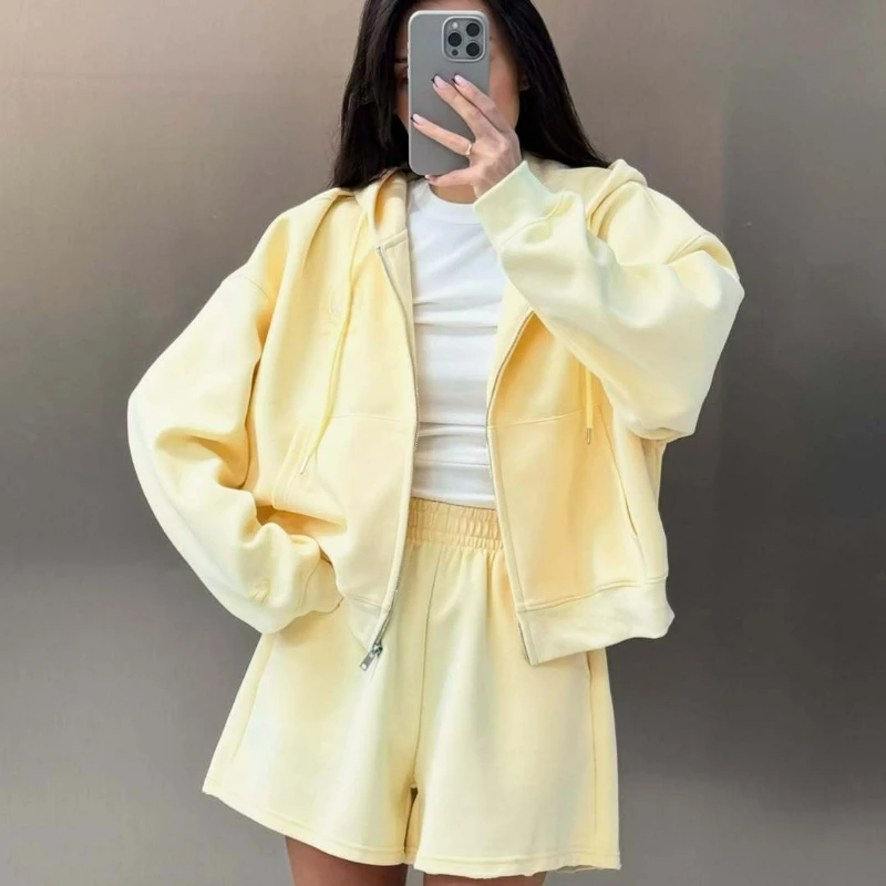 

New Hoodie Cardigan Jacket Wide Leg Shorts Two-piece Set 2026 Spring Autumn Soft Stylish Hooded Casual Knitted Suit for Women