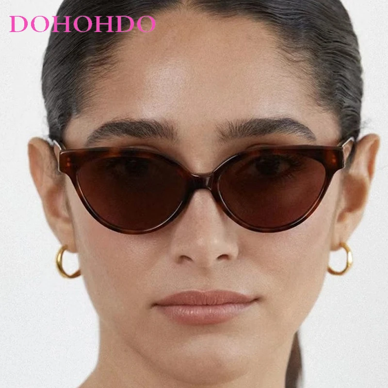 

Trendy Sexy Cat Eye Sunglasses Women Vintage Classic Small Frame Men Sunglass Luxury Designer Outdoor Travel Shades Lentes UV400