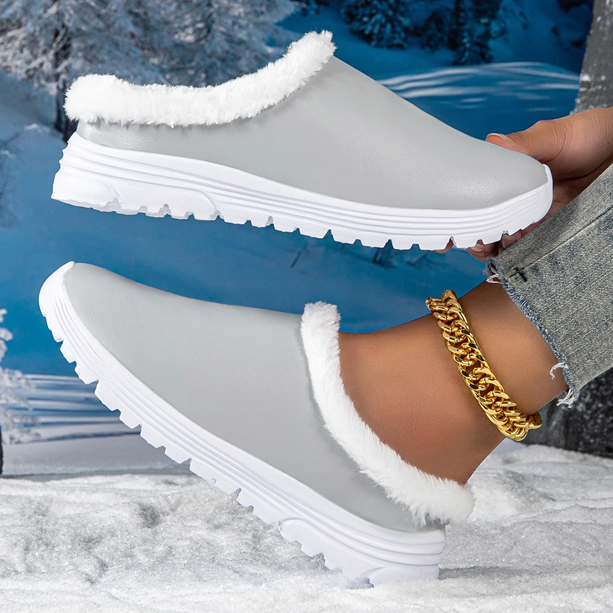 

New Fashion Fluffy Platform Slippers for Women 2025 Winter Plush Warm Cotton Shoes Woman Comfort Non Slip Unisex Home Slippers