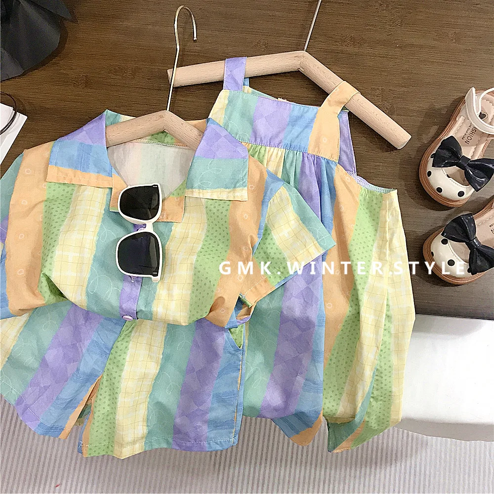 

Childrens Sets Korean New Clothing Colour Stripe Summer Boys Short Sleeved Shirt Baby Holiday Style Dress 2024 Striped