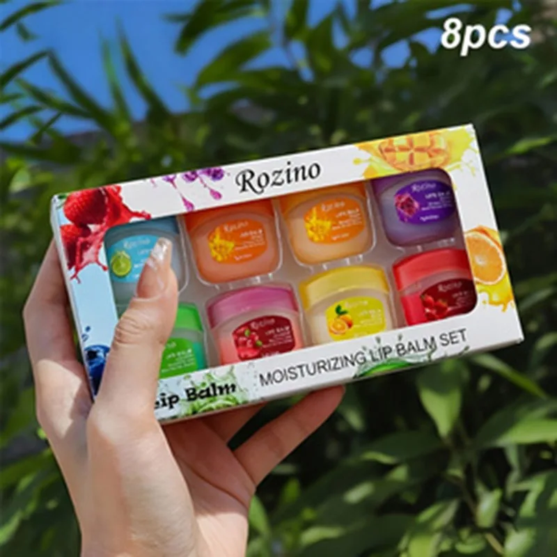 An 8-Piece Moisturizing Lip Balm Set, Made from Natural and Organic Ingredients, 24 Hours and Prevents Lip Peeling.