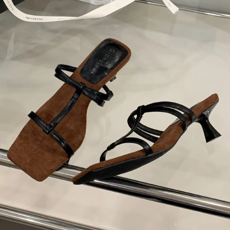 مثير ساحة تو T-تعادل النساء الصنادل الصيف المفتوحة تو الصنادل الشريحة جوفاء كعب رقيقة مريحة أحذية مصممين عادية #2