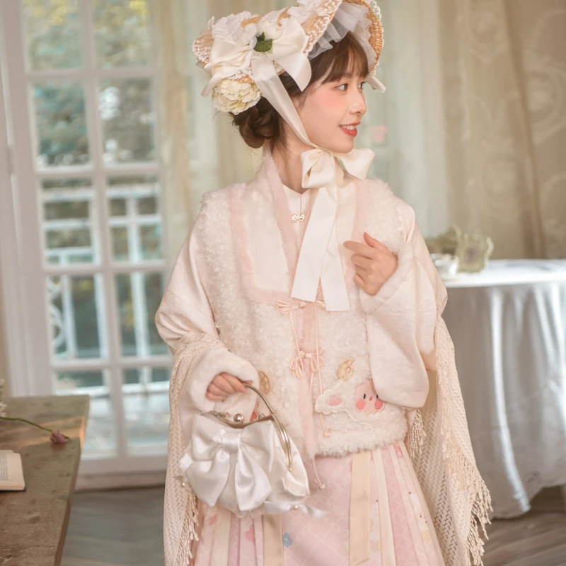 

Mori Girl Tribe Original Sweet and Cute Little Sheep Velvet Design Vest Women's Jacket 2025 Spring New Women's Clothing