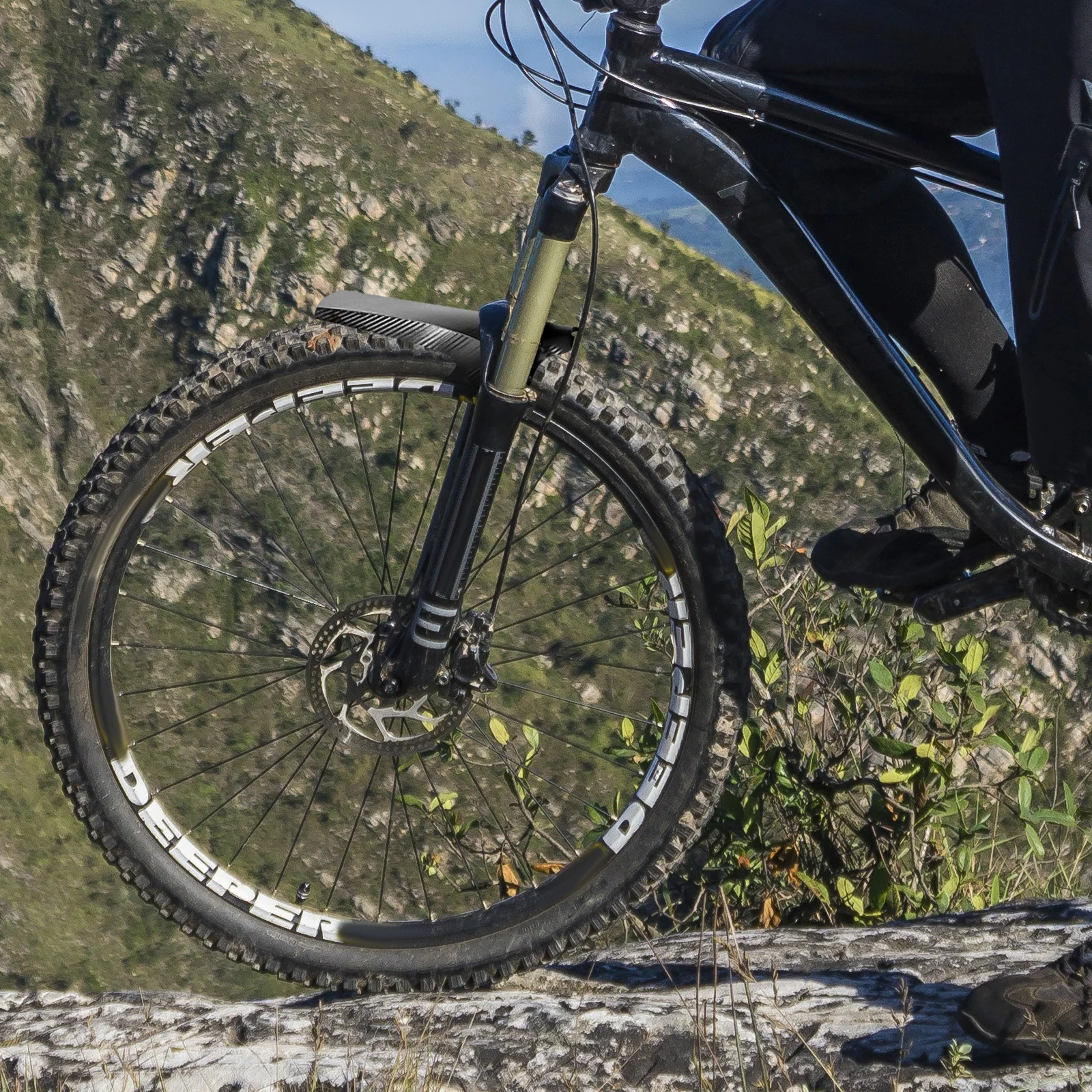 

2Pcs Bike Mudguard for Mountain Bikes Durable Splash proof Tire Protector Cycling Accessories High end Material Practical