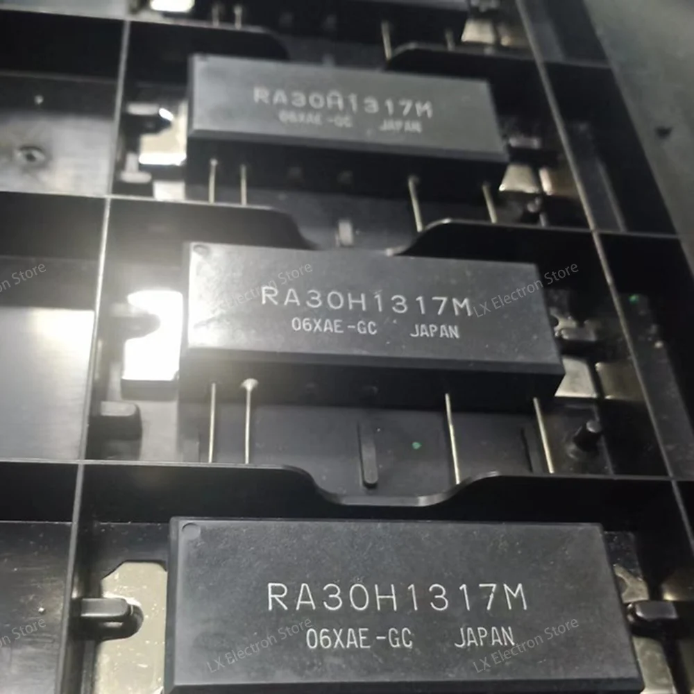 

RA30H1317M 30-ватный модуль усилителя RF MOSFET для мобильных радиостанций с диапазоном диапазона от 12,5 до 175- МГц.