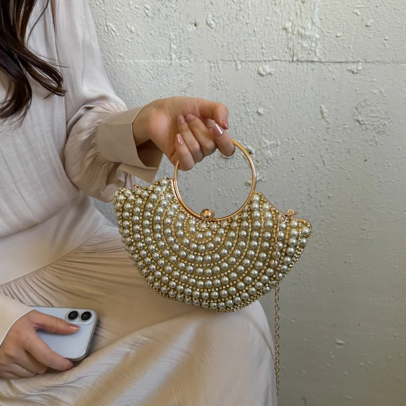 Luxurious Design Sparkling Banquet Clutch Bag Fashion Pearl inlay Wedding Handbag Lady Chain Shoulder Bag New Clutch Purse
