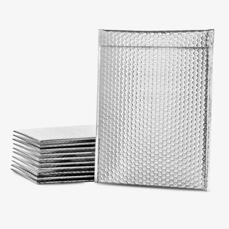 100pcs Mailers 8x11 in Self sealing envelopes of reflective metallized. Lightweight. Keep cool shield - IN USA