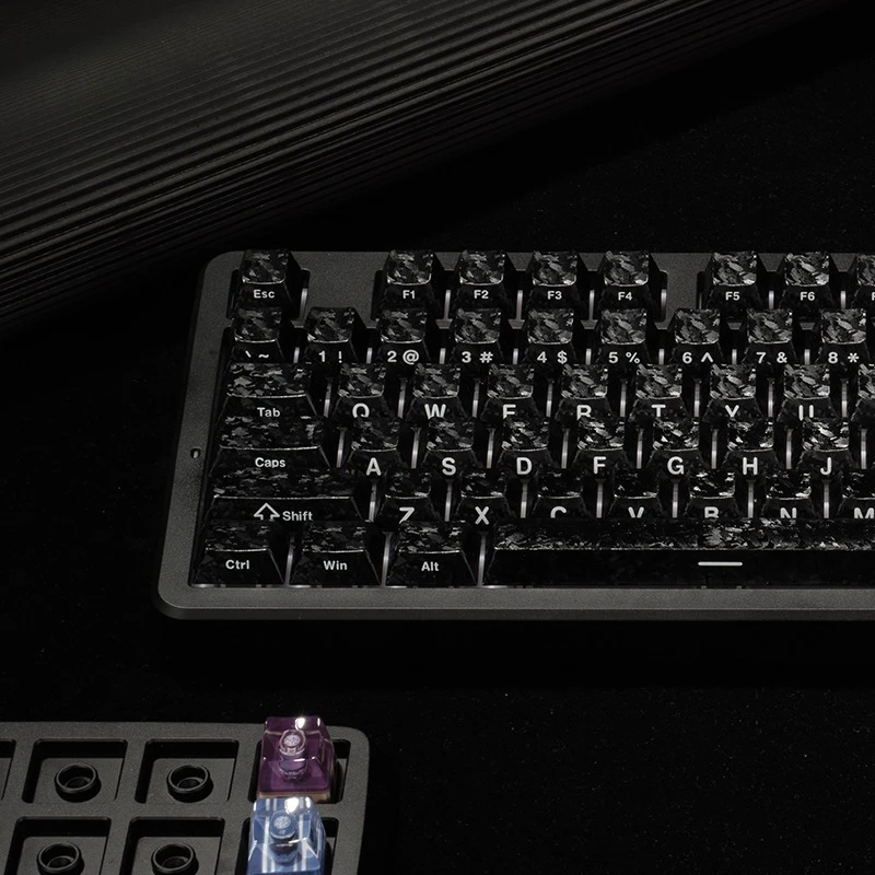 

Набор колпачков для клавиш с углеродным рисунком и боковой гравировкой, индивидуальные колпачки для клавиатуры с 87 клавишами из вишневого профиля для ПК, аксессуары для механической клавиатуры
