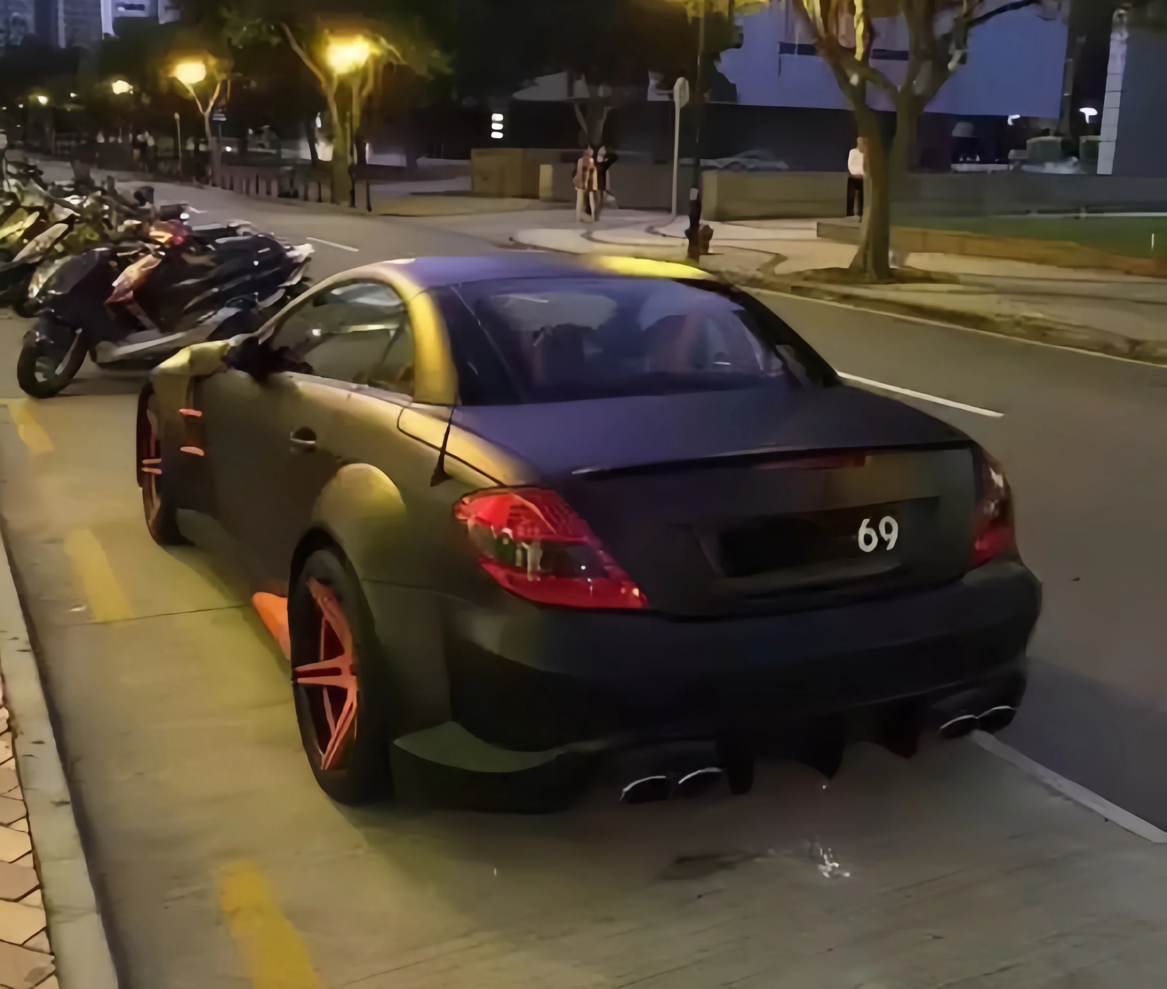 High Quality Car Wide Body Kit for SLK R171 Front Rear Bumper Fenders Side Skirt Wheel Eyebrow