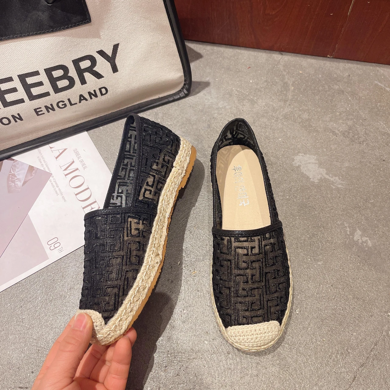 Elegent Flax Breathable Mesh Canvas Espadrille Flats Comfortable Women Elegent Weave Embroidery Pattern Designer  Espadrille