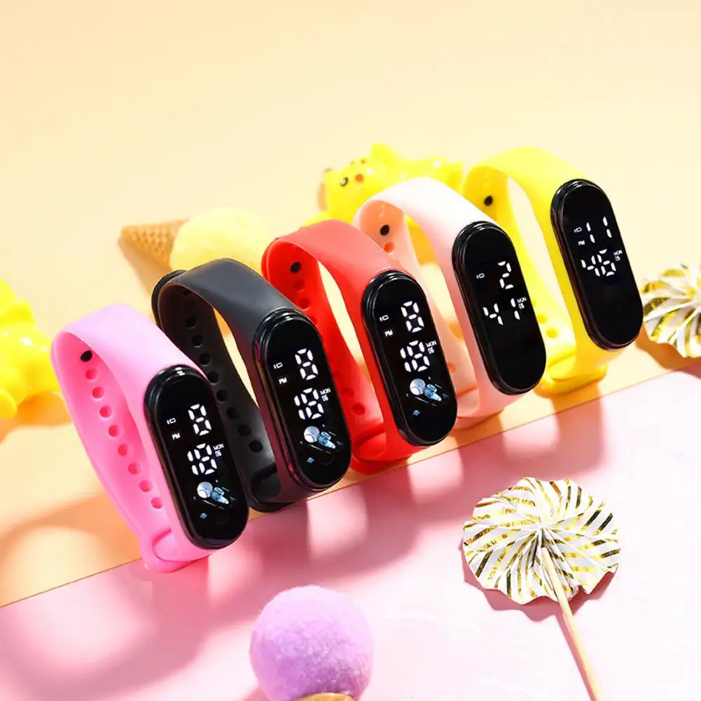 Bracelet Watch Large Display Screen Long High Precision Waterproof Silicone Touchscreen Digital Child Wrist Watch Birthday Gift