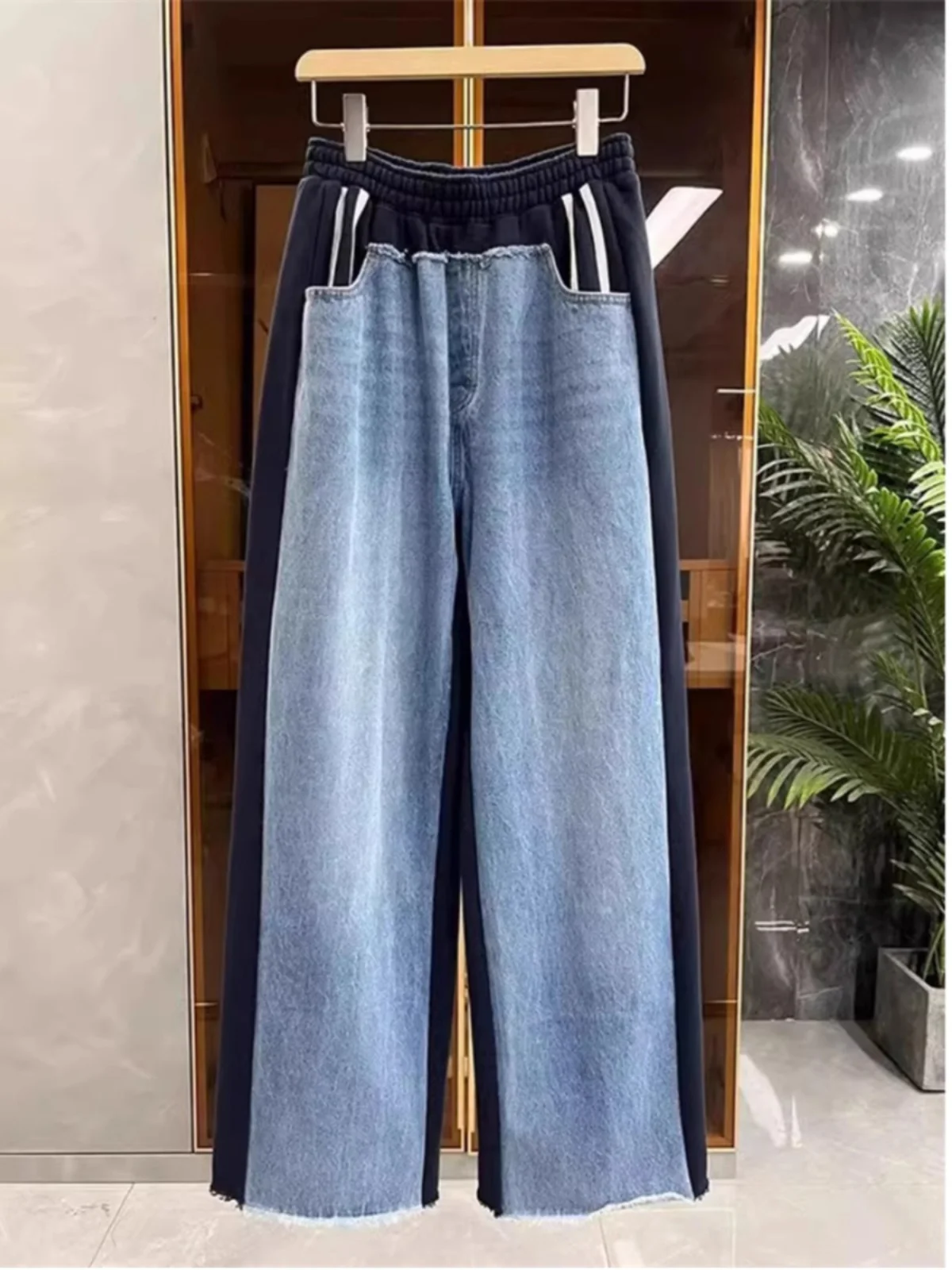 Guangzhou 3 Th Line Popular ~ Retro Stitching Elastic Waist Straight Denim Sweatpants Women Spring and Autumn Contrast Color...