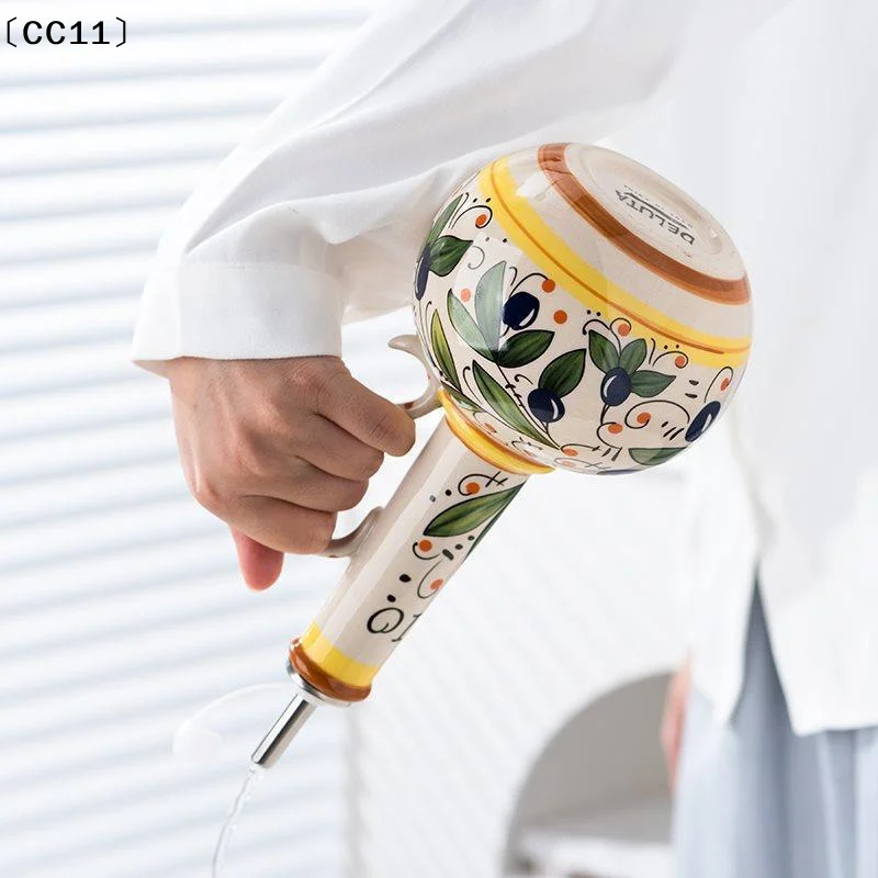1PC Olive Oil Dispenser Underglaze Embossed Ceramic Oil Vinegar Can Kitchen Accessories Storage Dispenser Container Bottle〔CC11〕