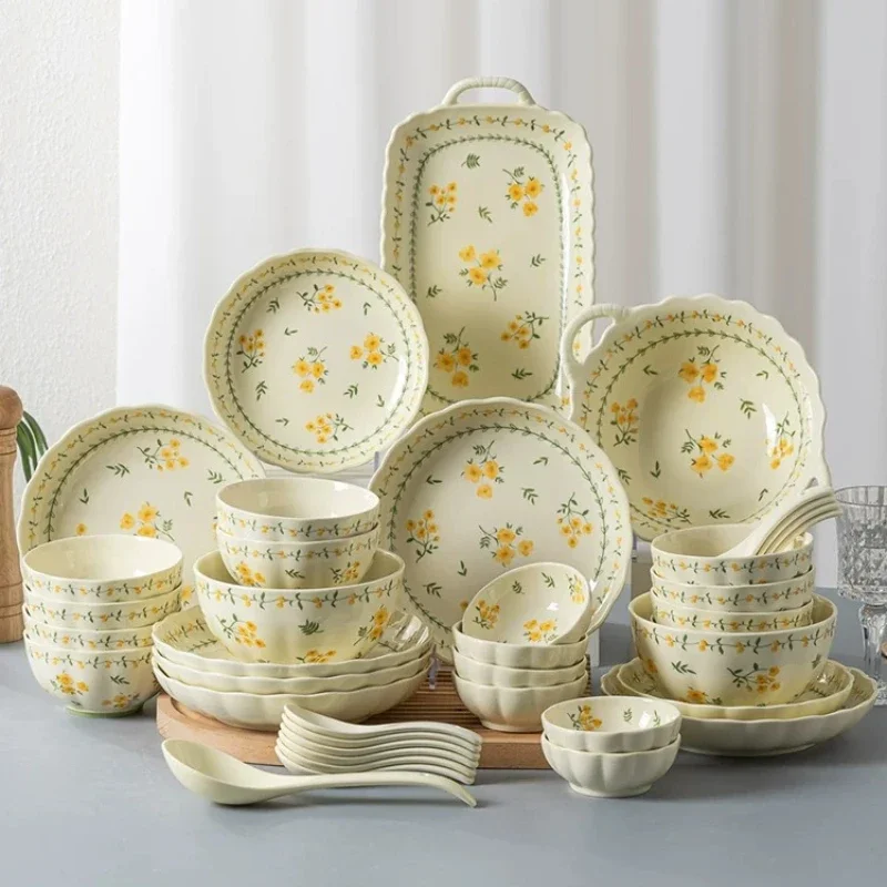 Modern Aesthetic Dinner Set Plates Full Set Design Italian Elegant Dinner Set Ceramic Designer Bajilla Ceramica Dinnerware