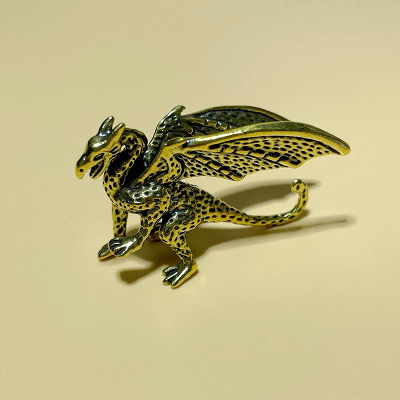 Retro Mini Solid Brass Pterosaur Dragon Mała Statuetka Dekoracja Chińska Mityczna Bestia Figurki Dom Feng Shui Ozdoba na Pulpit