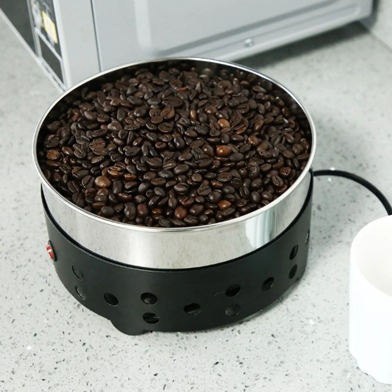 Stainless Steel Coffee Bean Cooler: Low Noise, Easy Use, 5mm Hole, Powerful Cooling - Ideal for Roasted Coffee Bean Cooling