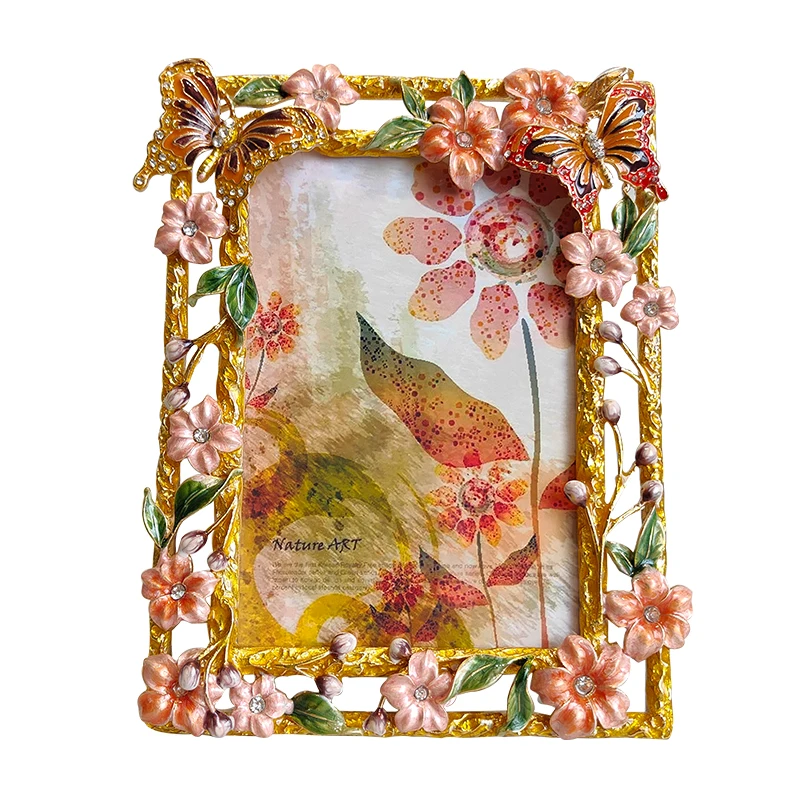 6-Inch vertical photo frame enamel color butterfly flower diamond table free photo development