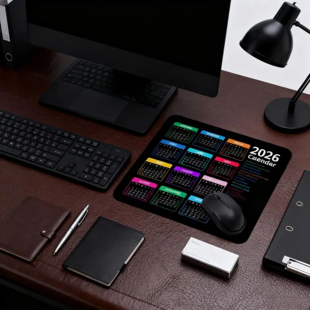 لوحة ماوس مع تقويم 2026 لوحة ماوس غير قابلة للانزلاق 2026 لوحة ماوس تقويمية للمنزل والمكتب قاعدة مطاطية مضادة للانزلاق للكمبيوتر #1