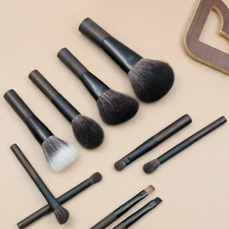 Short Ebony Wood Handle Handmade Makeup Brushes Soft Goat Hair Face Powder Blush Eye Shadow Brush Portable Make Up Brush