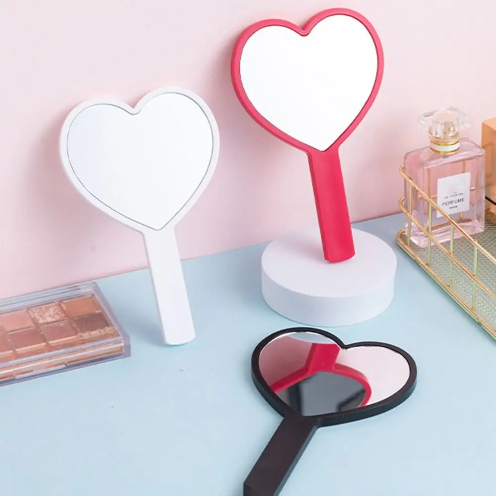 Cute Heart Handle Mirror Compact Personalized Love Makeup Mirror Sweet High Definition Vanity Mirror Eyelash Extensions