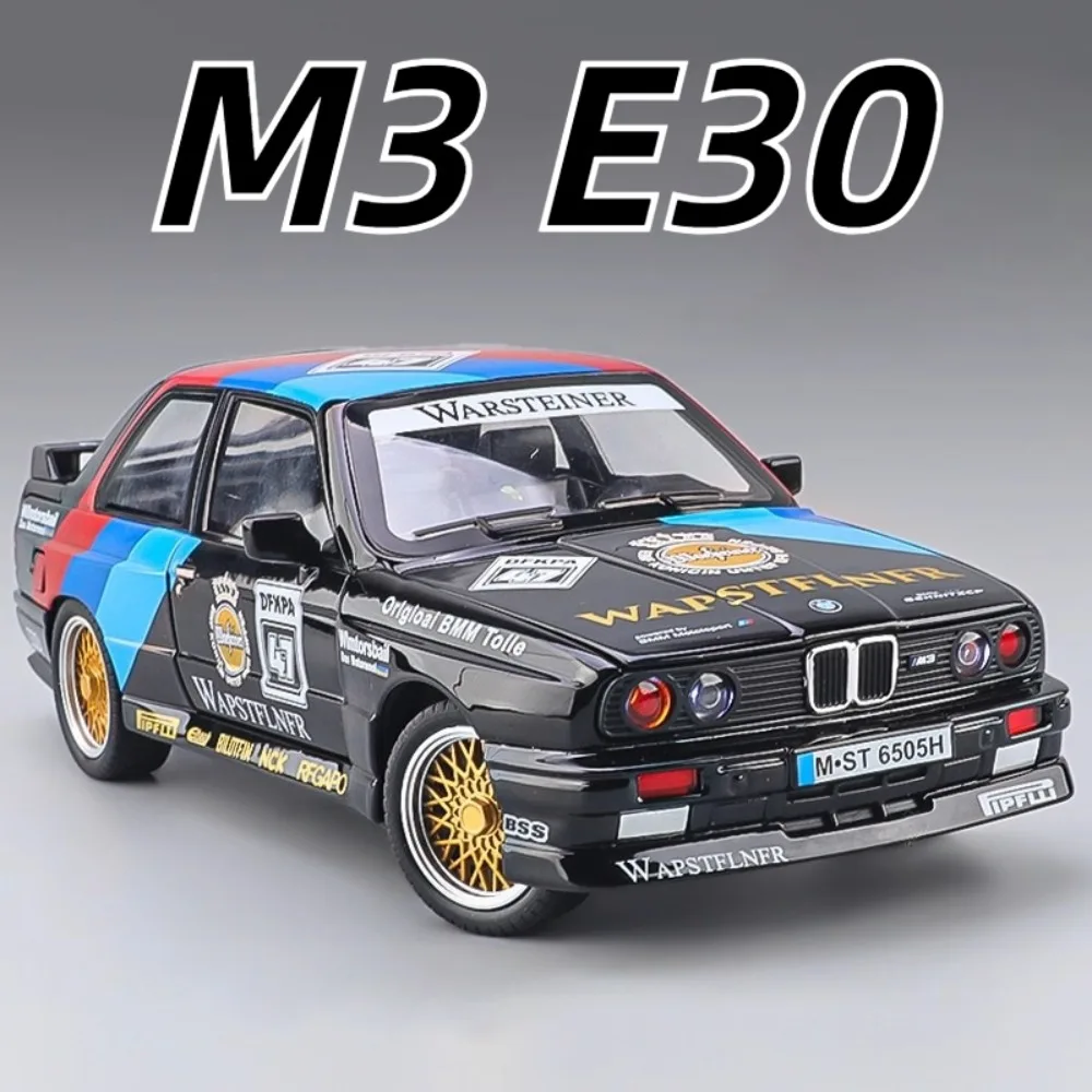 1:24 M3 M4 I5M60 سيارة رياضية لعبة مجسمة دييكاست عجلة معدنية توجيه ضوء الموسيقى التراجع سيارات مصغرة هدايا للأطفال