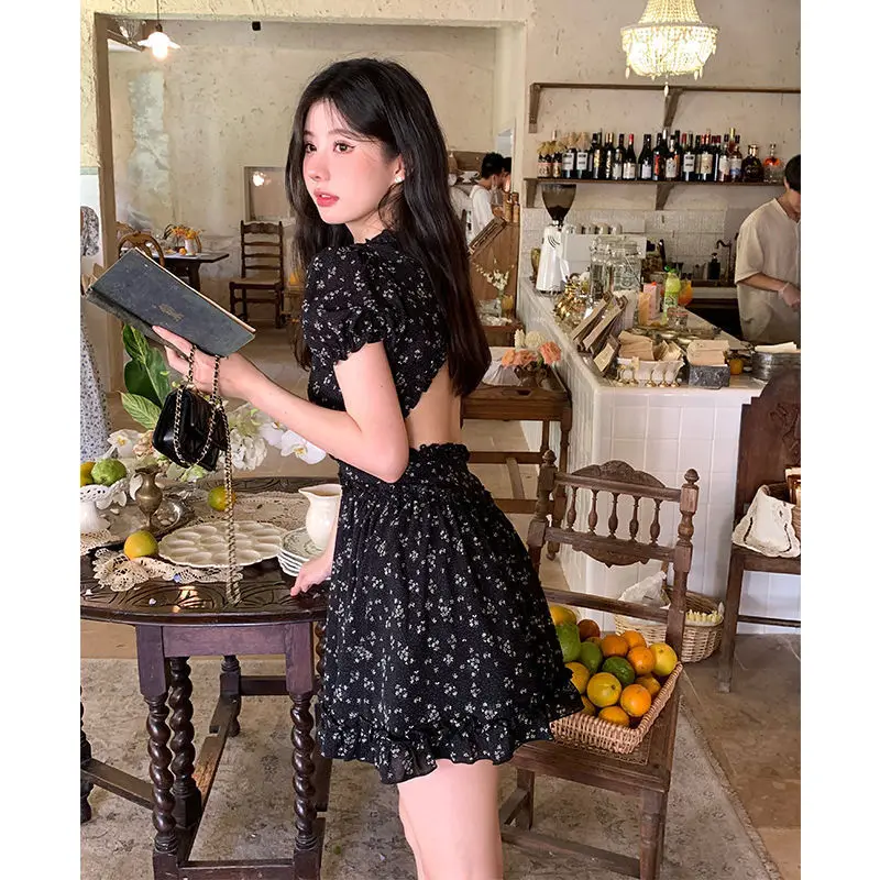 

Shpmishal Black Floral French Waistband V-neck Dress for Women's Summer New Sweet and Sexy Backless Short Dress Female Clothing