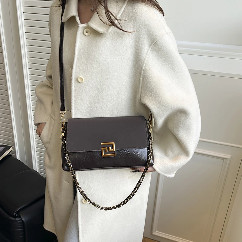 Elegant Stylish Solid Color Diaper Bags For Ladies Designer Simple Tote Bag Large Capacity Vintage Shoulder Bag Trendy Fashion