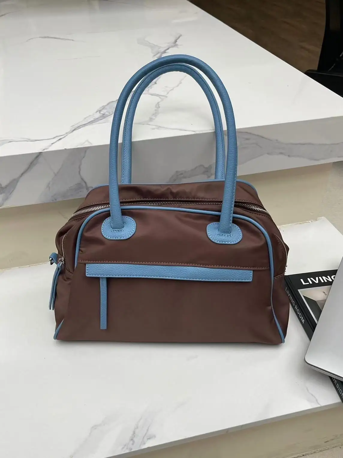 

Водонепроницаемая нейлоновая сумка-тоут с имитацией кожаного ремня через плечо, городская сумка-кроссбоди с застежкой-молнией, для повседневного использования