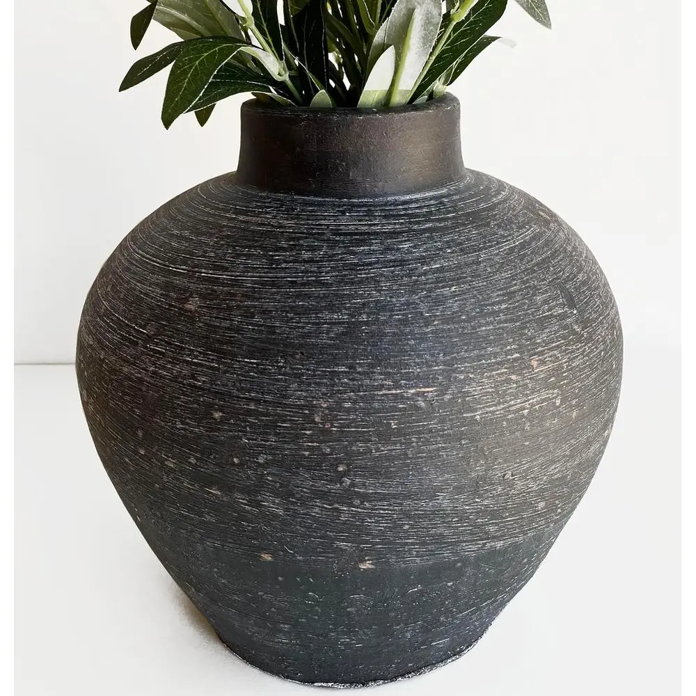

Handmade 10'' Black Rustic Clay Vase, Large Black Round Terracotta Vase, Stone Textured armhouse Pottery Pot