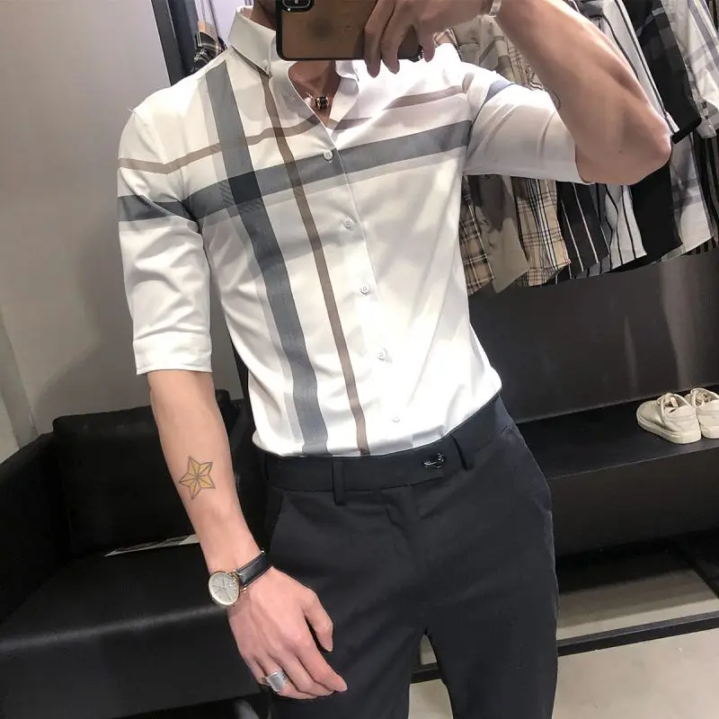 Korean Trendy Summer New Short Sleeve Plaid Shirt Men Stand Collar Button Casual Fashion Versatile Slim Quarter Sleeves Thin Top